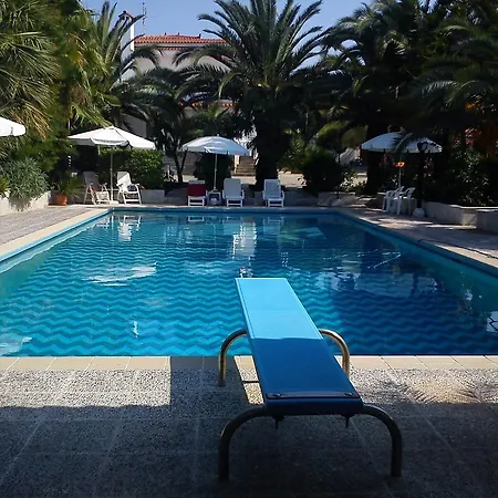 Alepokhori Beach Stunning With Olympic Pool